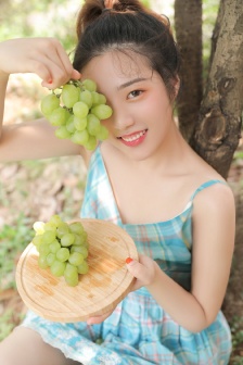美女脱18以下禁止看丨